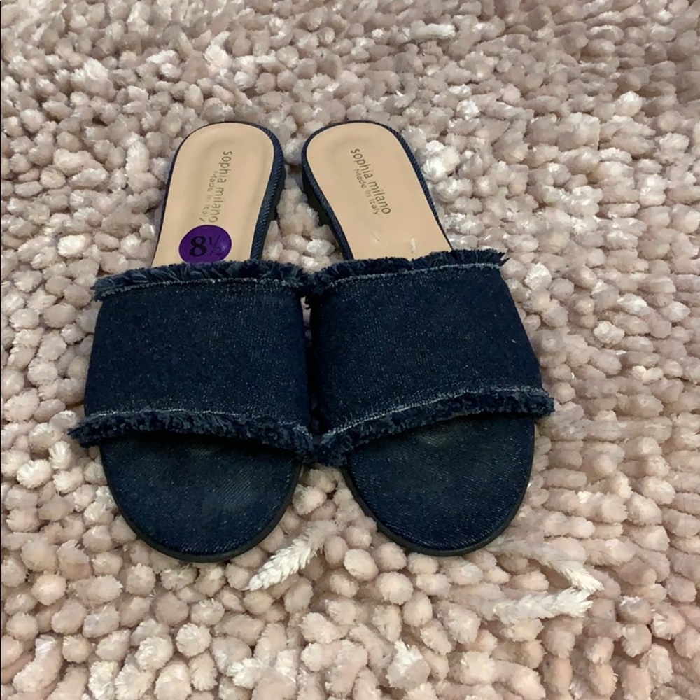 cute sophia milano sandals!!